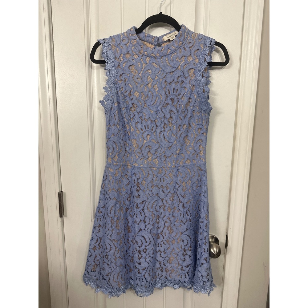 Francescas Light Blue Lace Open Back Mini Dress Sleeveless High Neck Size Medium